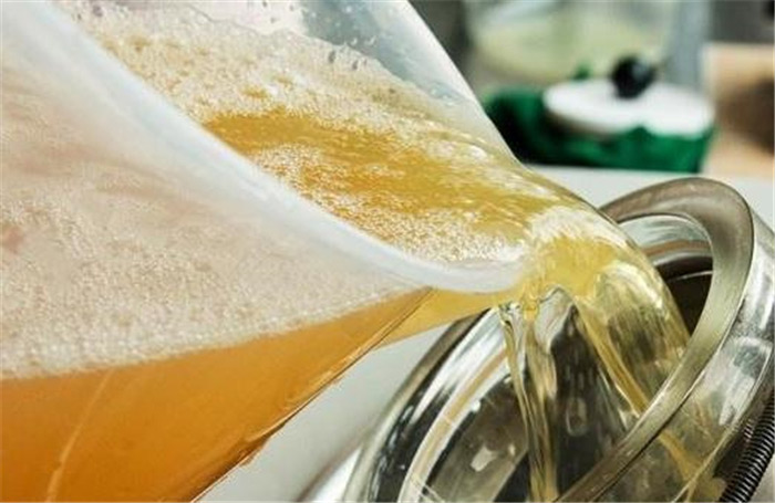 (圖:礦物油消泡劑運(yùn)用)