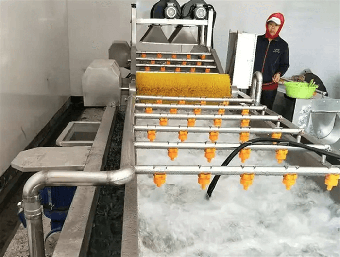 (圖:催干劑產生泡沫)