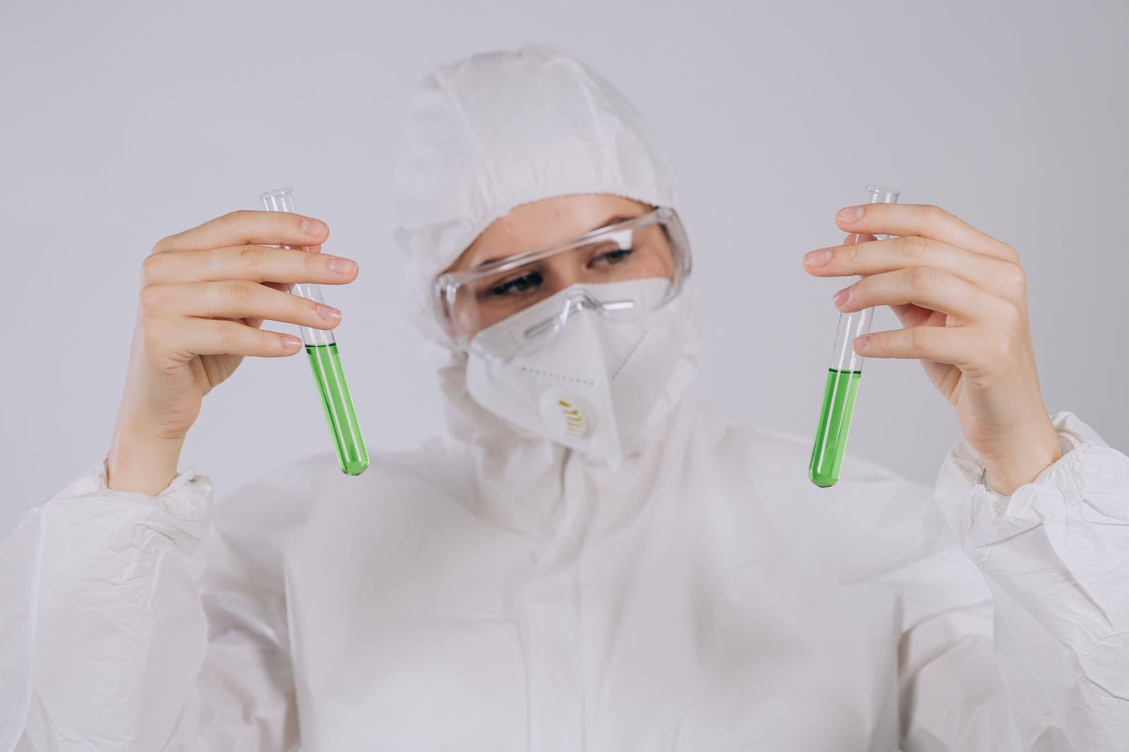 (圖:有機(jī)硅消泡劑生產(chǎn)廠家實(shí)驗(yàn))